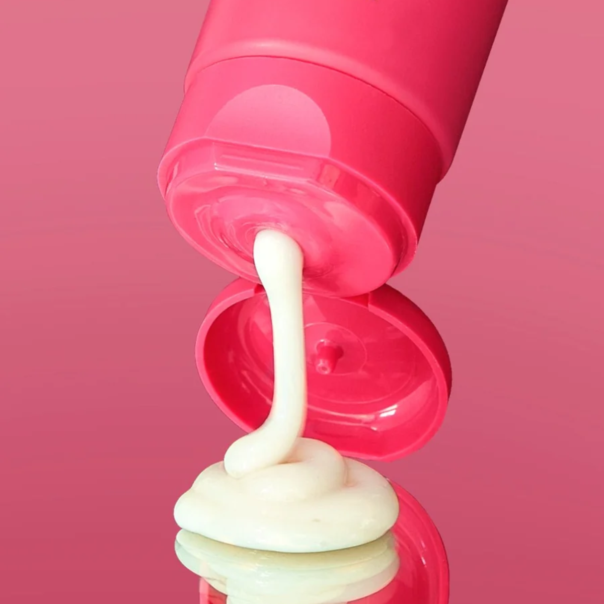 Cool Girl Body Plumping & Volumising Cream